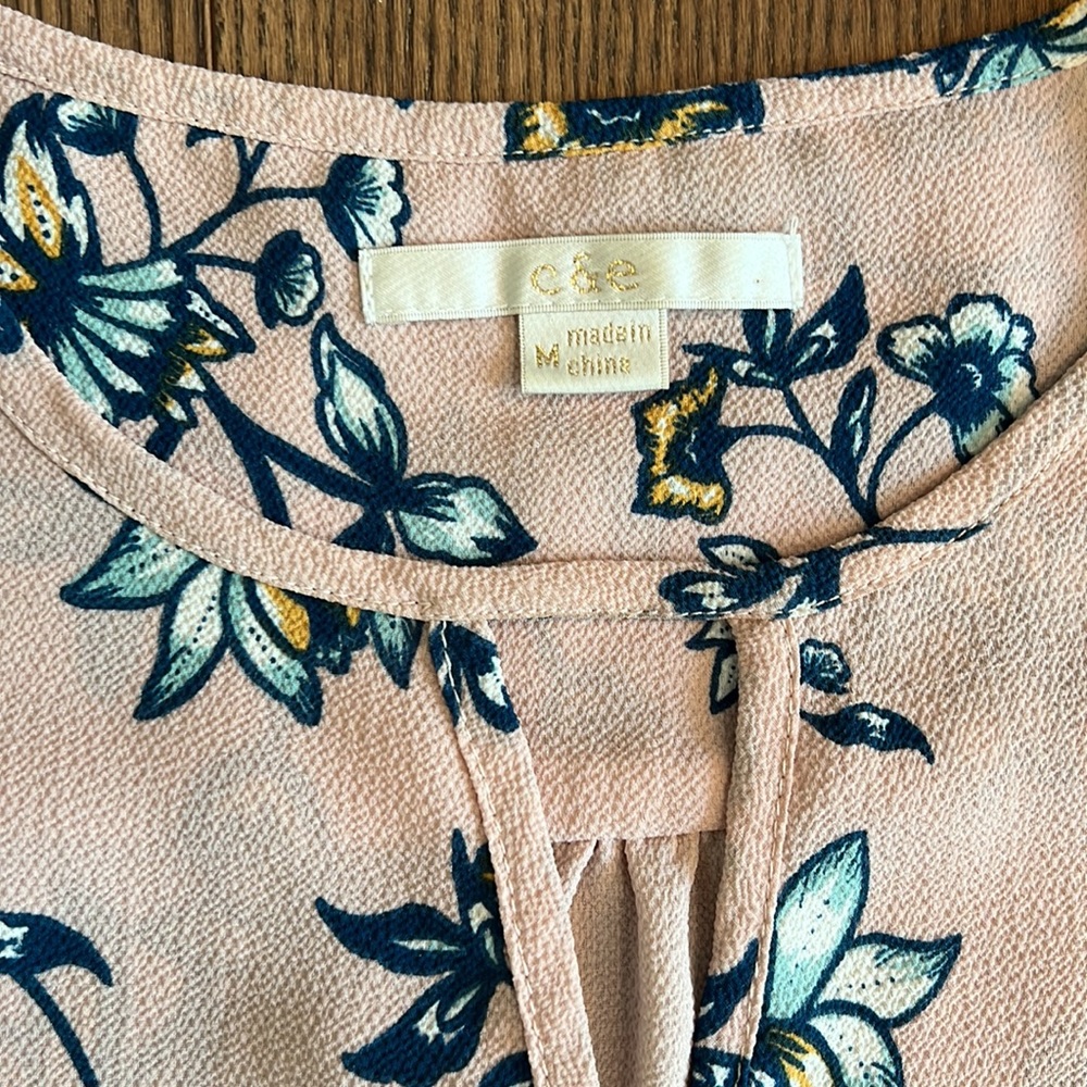 C&E Floral Tank Blouse - Picture 2 of 9